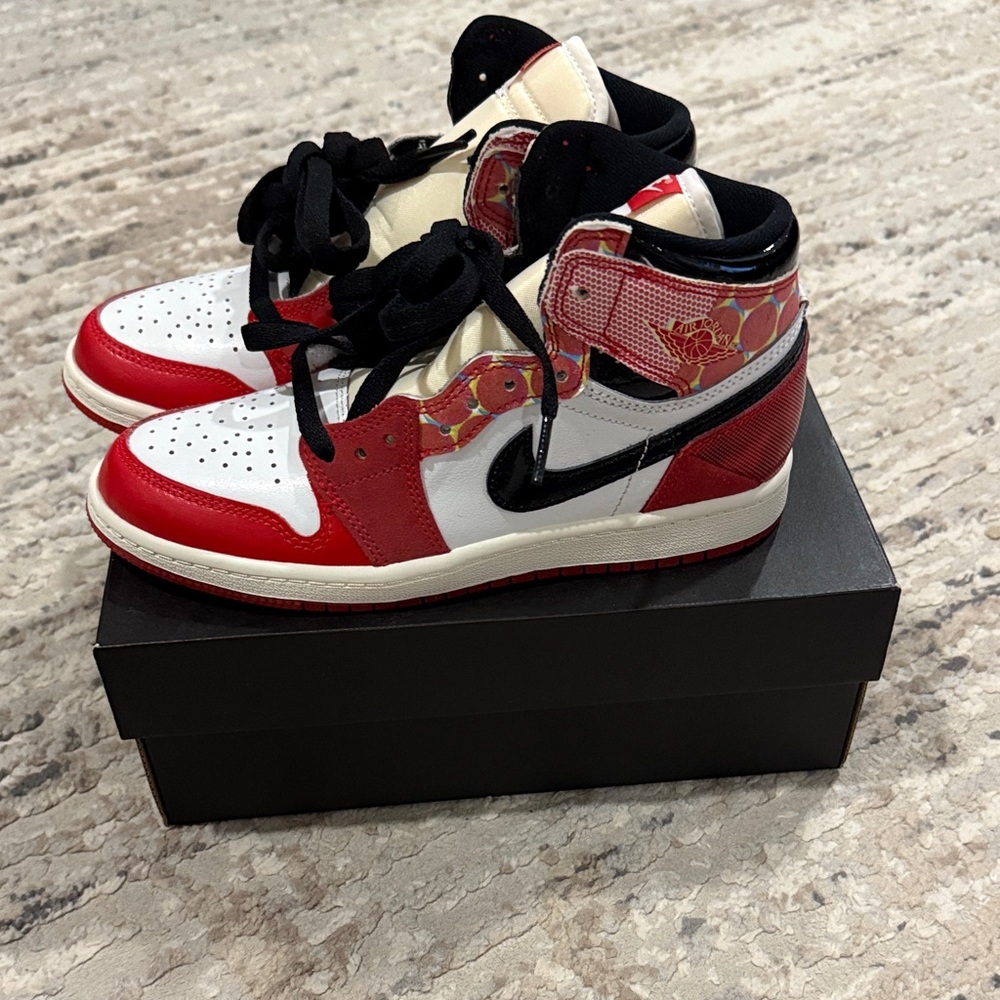 Jordan 1 Retro High OG SP❤️🖤🤍